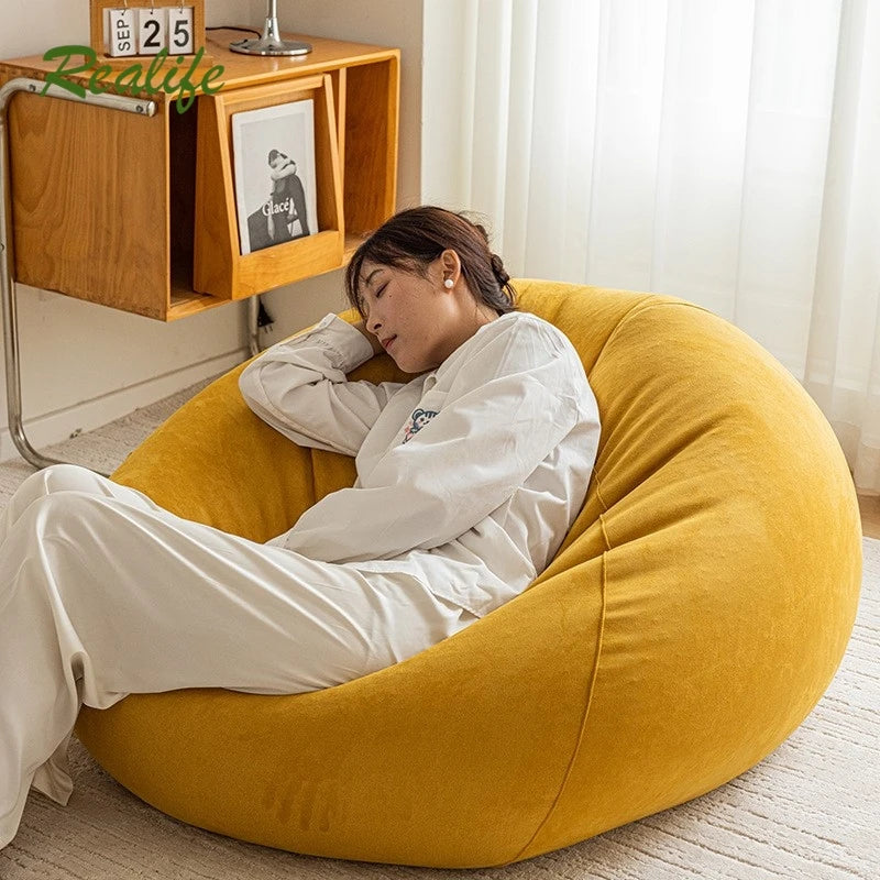 Fauteuil Poire en velours avec pouf – Confort modulable & Design cosy