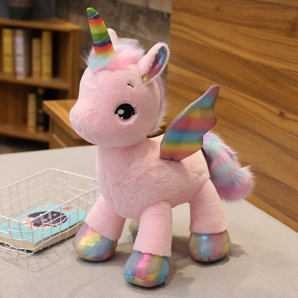 Peluche licorne douce avec sa corne multi-couleur