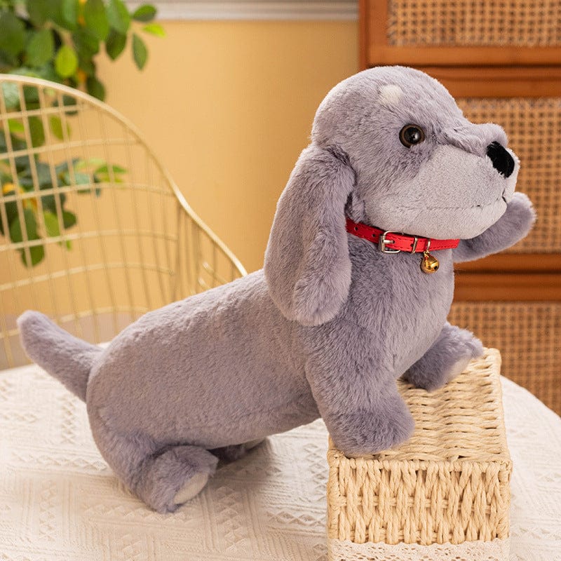 Peluche teckel coloré avec son collier rouge Gris