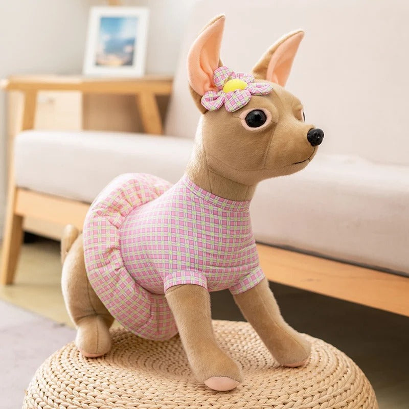 Peluche Chihuahua Habillée d'un Pull à Carreaux Rose