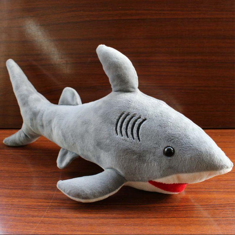 Requin en peluche géante ultra sympathique et réaliste
