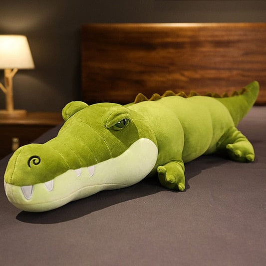 Alligator sauvage en peluche à domestiquer