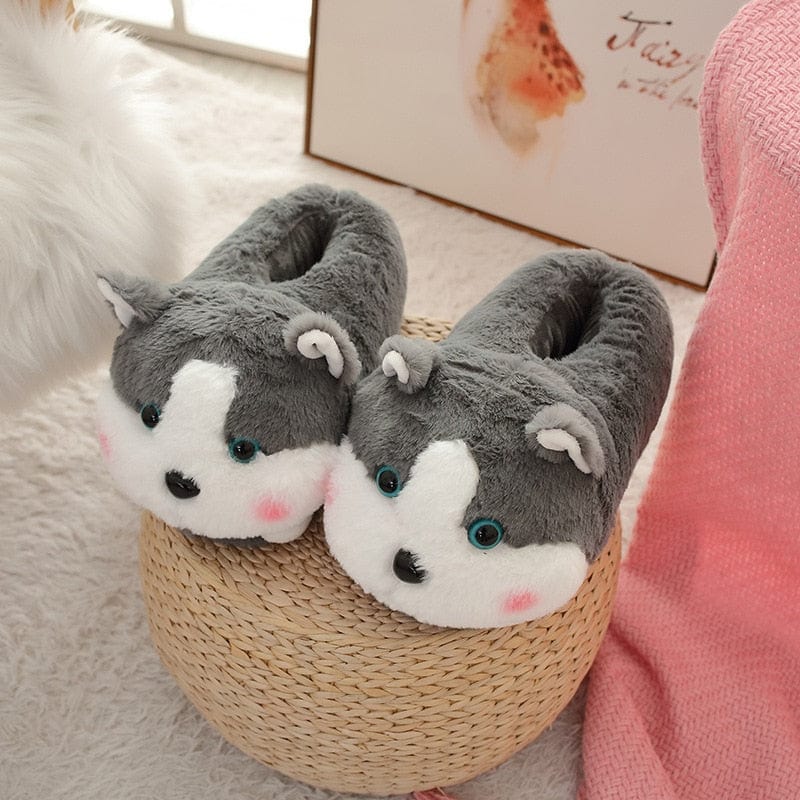Le compagnon de marche husky - chausson en peluche