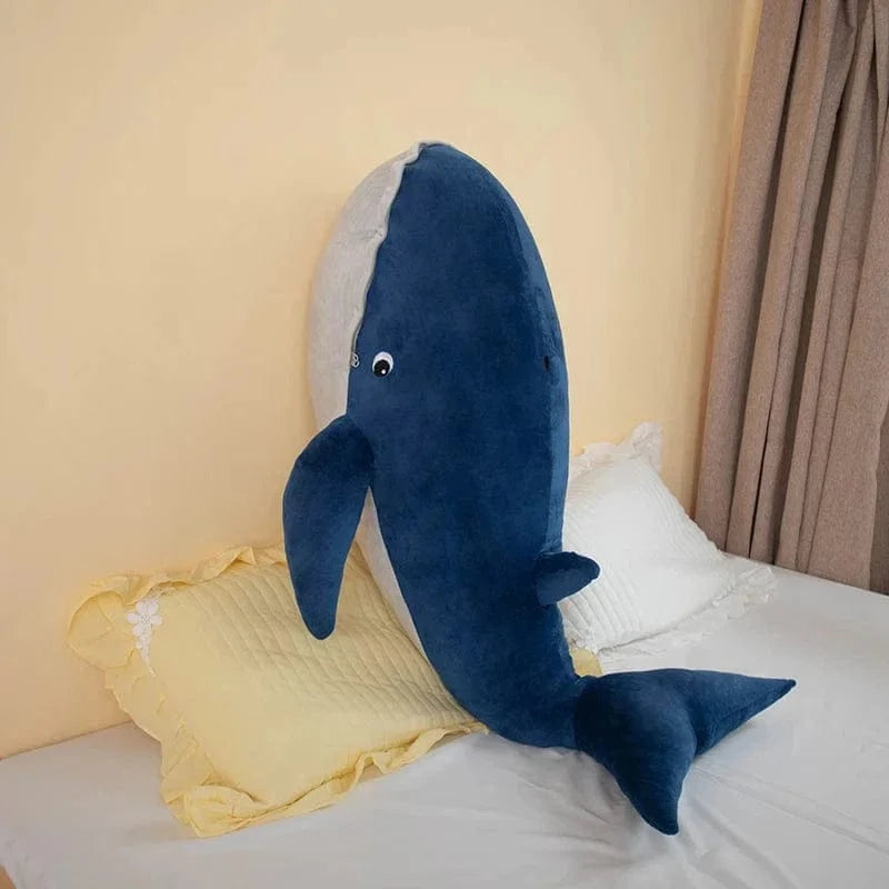 Peluche baleine bleue à la bouche ouverte