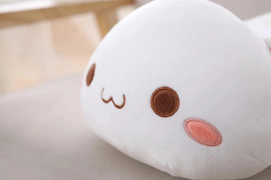 Peluche chat coloré yeux ouverts