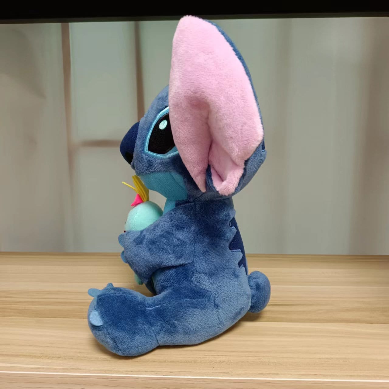 peluche stitch avec doudou