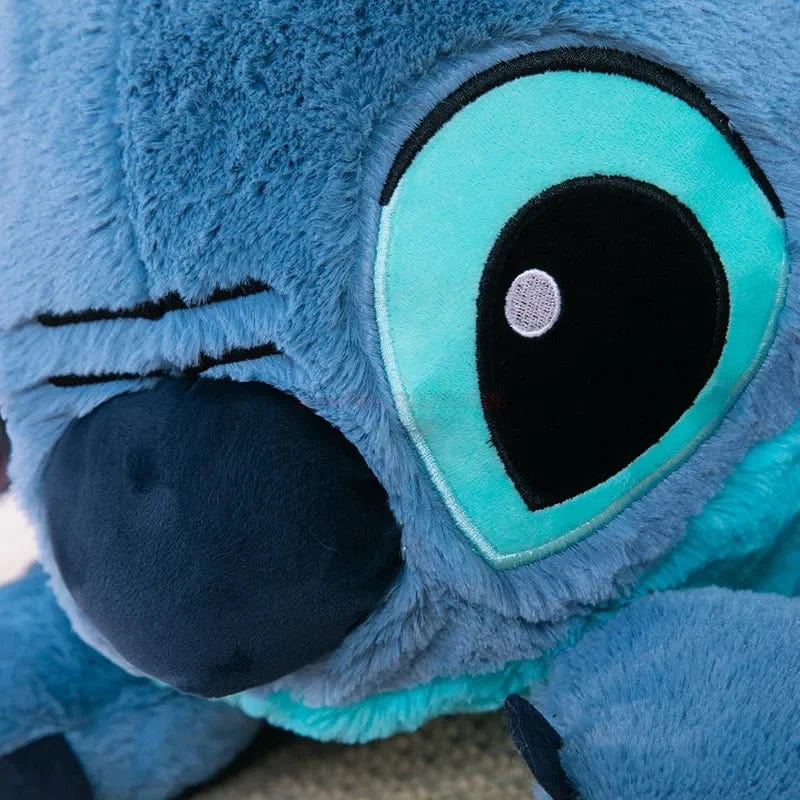 Peluche Stitch géant câlin et doux