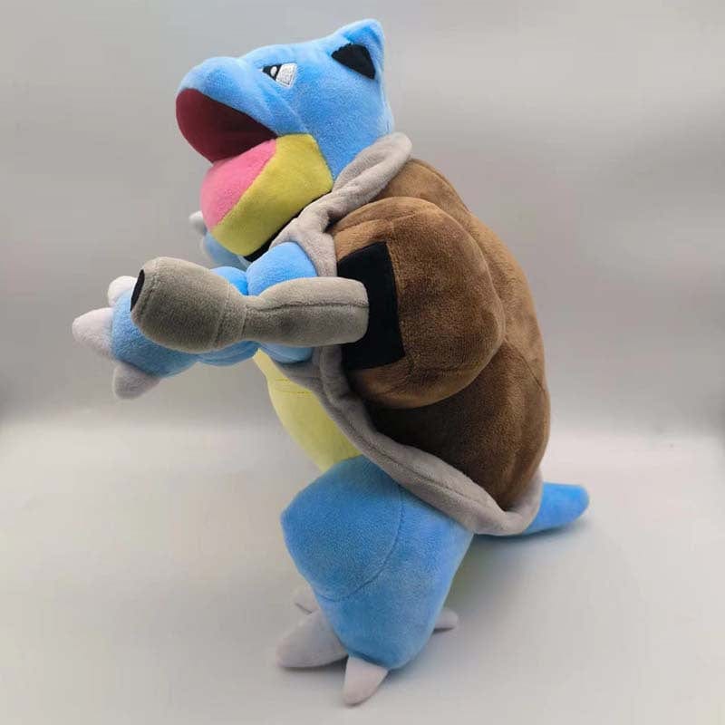Peluche tortank pokémon carapace blindée et double canon